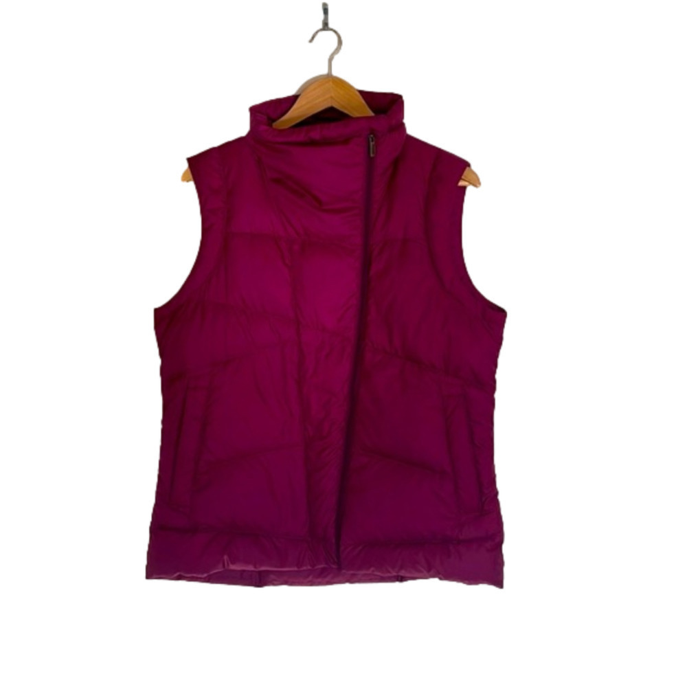 Nau Sleeveless Jacket